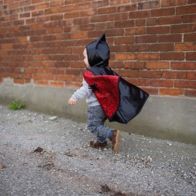 Omkeerbare batman-/Spiderman cape voor peuters (Great Pretenders)