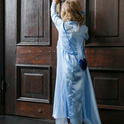 Luxe Elsa jurk met sleep (+ vlecht)