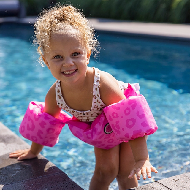 Je zal beter worden gordijn vaccinatie Puddle Jumper roze panterprint - Swim Essentials - Prinsessenjurk.nl